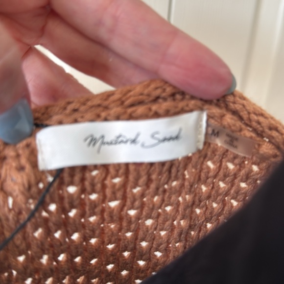 Mustard Seed sweater size medium color Black brown - Picture 4 of 5